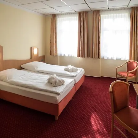 Johanniterhotel Ξενοδοχείο Nieder Weisel