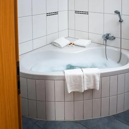 Hotel Johanniterhotel Nieder Weisel