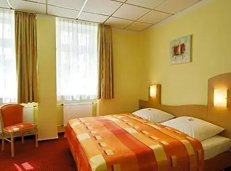 Johanniterhotel 3* Nieder Weisel
