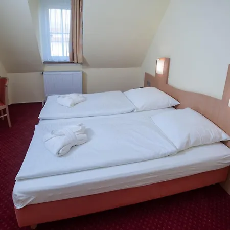Johanniterhotel 3*